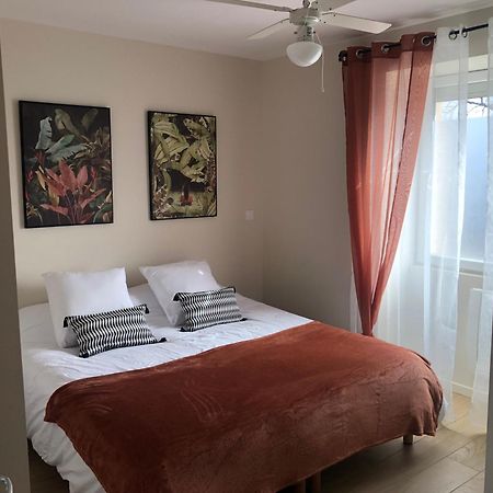 Appartement T2 Spacieux Et Equipe Mions Eksteriør bilde