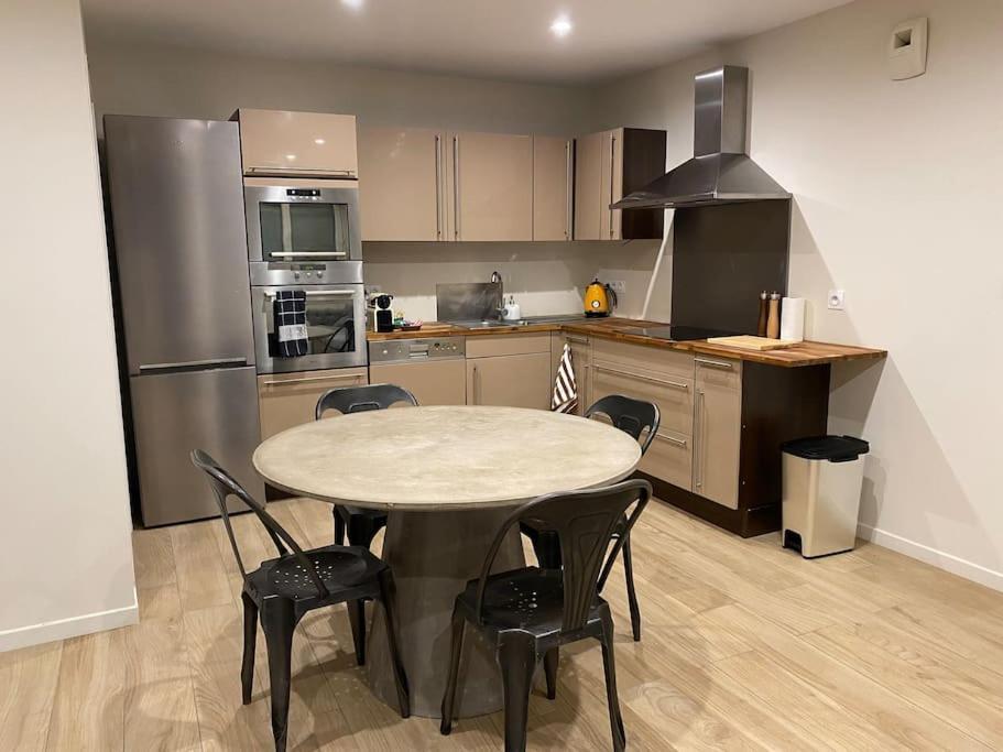 Appartement T2 Spacieux Et Equipe Mions Eksteriør bilde